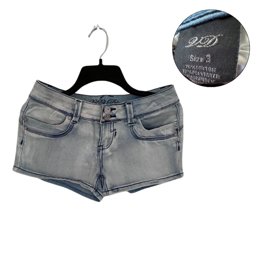 ViVi Diva Womens Size 3 Light Wash Denim Shorts